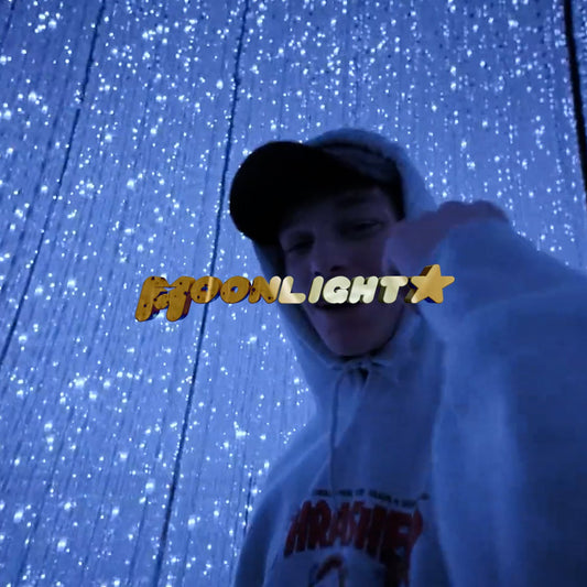 MOONLIGHT